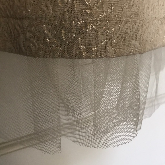 Girls dress - Picture 2 of 2